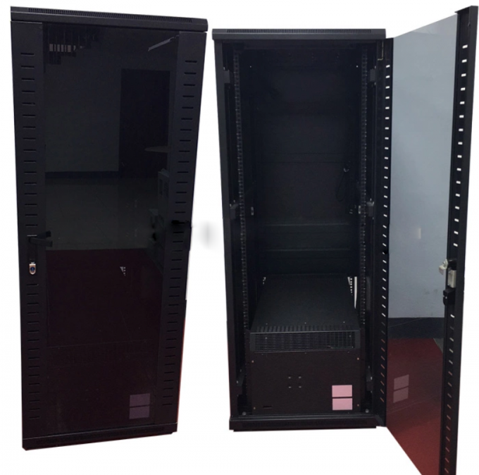 Noir dedans - ramez les unités de refroidissement des locaux de serveur de climatiseur pour des salles/centres de traitement des données de serveur